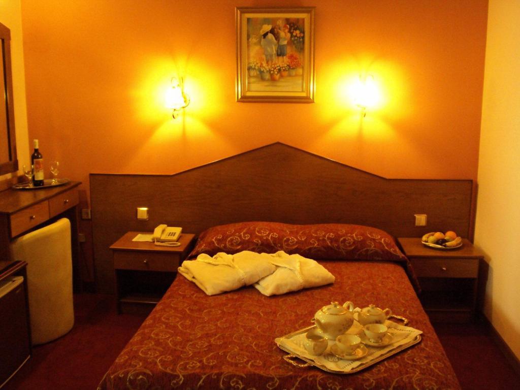 Astoria Hotel Traditional Комотіні Номер фото